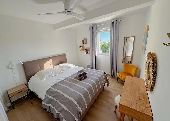 Aurora, Magnifique Classe 3 Etoiles, 6 P, Acces Direct Plage, Parking Prive *