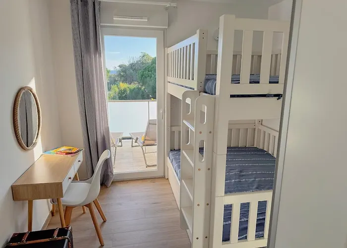 Apartament Aurora, Magnifique Classe 3 Etoiles, 6 P, Acces Direct Plage, Parking Prive *