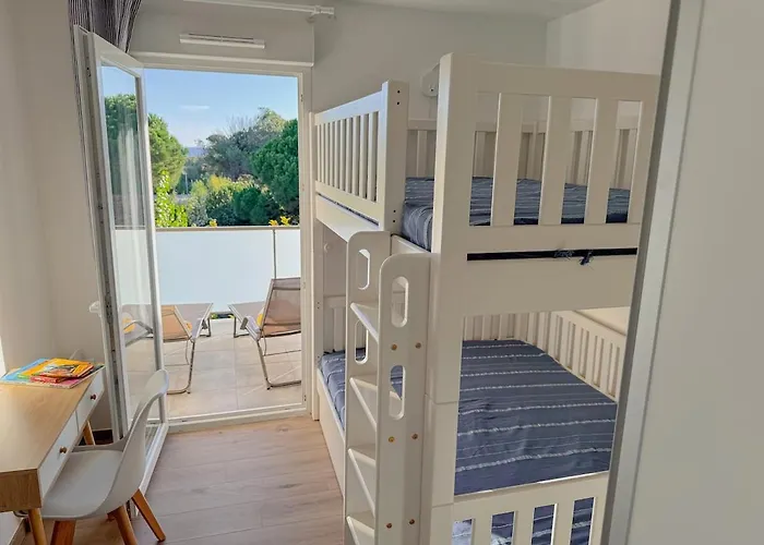 Apartament Aurora, Magnifique Classe 3 Etoiles, 6 P, Acces Direct Plage, Parking Prive Vias