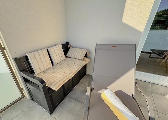 Aurora, Magnifique Classe 3 Etoiles, 6 P, Acces Direct Plage, Parking Prive
