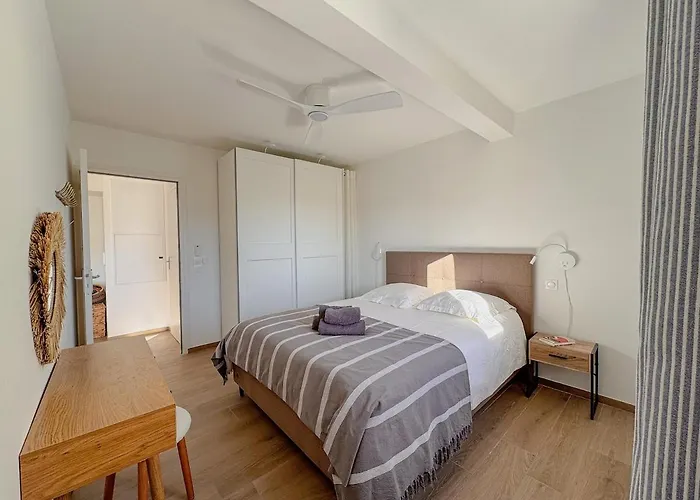 Aurora, Magnifique Classe 3 Etoiles, 6 P, Acces Direct Plage, Parking Prive Apartament *