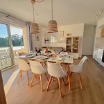 Aurora, Magnifique, Classe 3 Etoiles, 6 Personnes, Acces Direct Plage, Parking Prive, Vue A Travers La Pinede Appartement