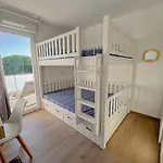 Aurora, Magnifique, Classe 3 Etoiles, 6 Personnes, Acces Direct Plage, Parking Prive, Vue A Travers La Pinede Appartement