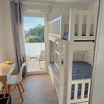 Appartement Aurora, Magnifique, Classe 3 Etoiles, 6 Personnes, Acces Direct Plage, Parking Prive, Vue A Travers La Pinede *