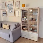 Aurora, Magnifique, Classe 3 Etoiles, 6 Personnes, Acces Direct Plage, Parking Prive, Vue A Travers La Pinede Appartement *