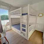 Aurora, Magnifique, Classe 3 Etoiles, 6 Personnes, Acces Direct Plage, Parking Prive, Vue A Travers La Pinede *