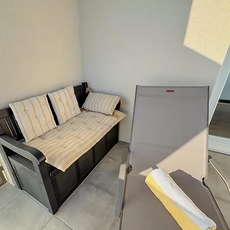 Apartmán Aurora, Magnifique, Classe 3 Etoiles, 6 Personnes, Acces Direct Plage, Parking Prive, Vue A Travers La Pinede *