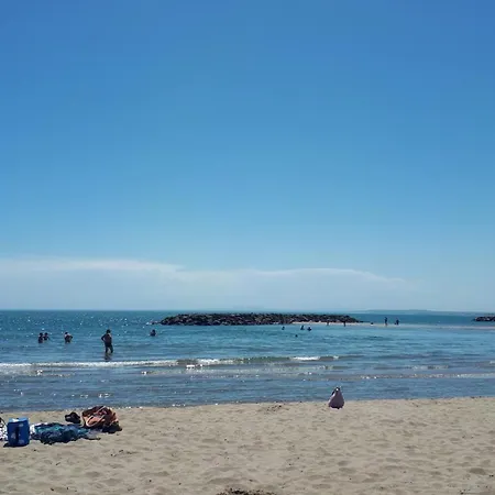 Aurora, Magnifique, Classé 3 étoiles, 6 Personnes, Accès Direct Plage, Parking Privé, Vue à Travers La Pinède *