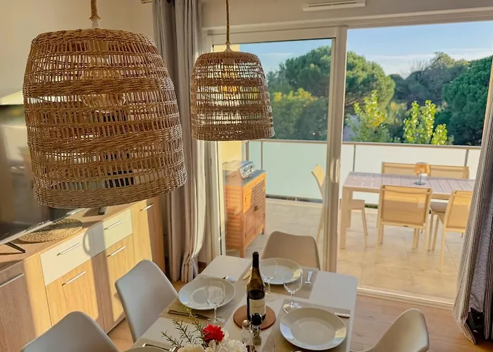 Aurora, Magnifique Classe 3 Etoiles, 6 P, Acces Direct Plage, Parking Prive Apartment *